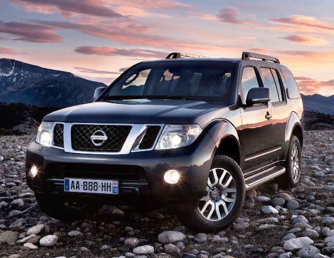 Le plus souvent des voitures de rupture: Nissan Pathfinder