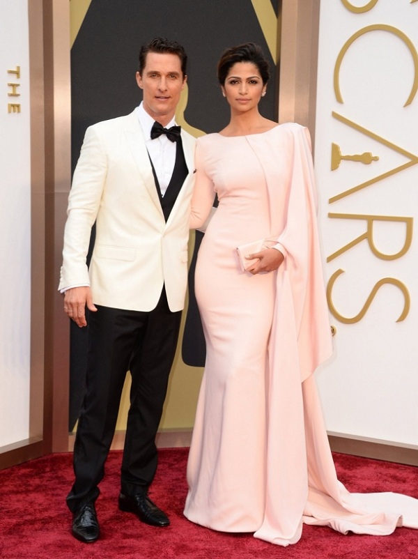 Couples célèbres de stars du cinéma et du spectacle 2024: Matthew McConaughey et Camilla Alves