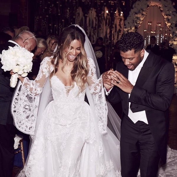 Mariages de célébrités: le mariage de Ciara et Russell Wilson a eu lieu au château anglais de Peckforton